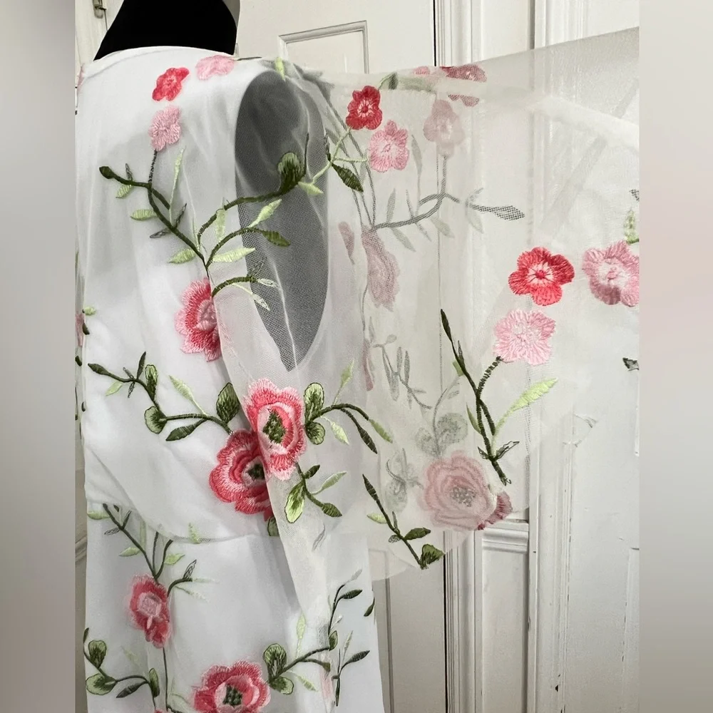 Kiyonna Floral V-Neck Wedding Dress - Picture 9 of 16